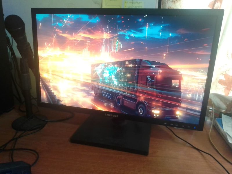 Selling my personal gaming PC setup. Well maintained and works perfectly.
This setup can run modern 