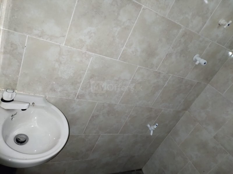 Rooms for rent with attached bathrooms and kitchen facility.
Close to main road rout no. 174 / 163  - Image 4