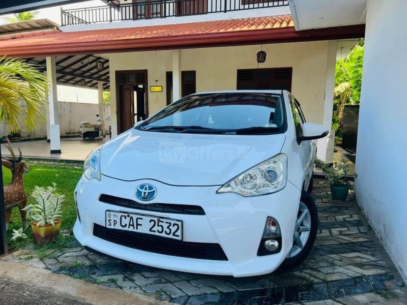 TAXI CABS BOOKING - SRILANKACABSERVICE.COM
Budget Taxi Service Cab Service Van For Hire Lorry For Hi - Image 3