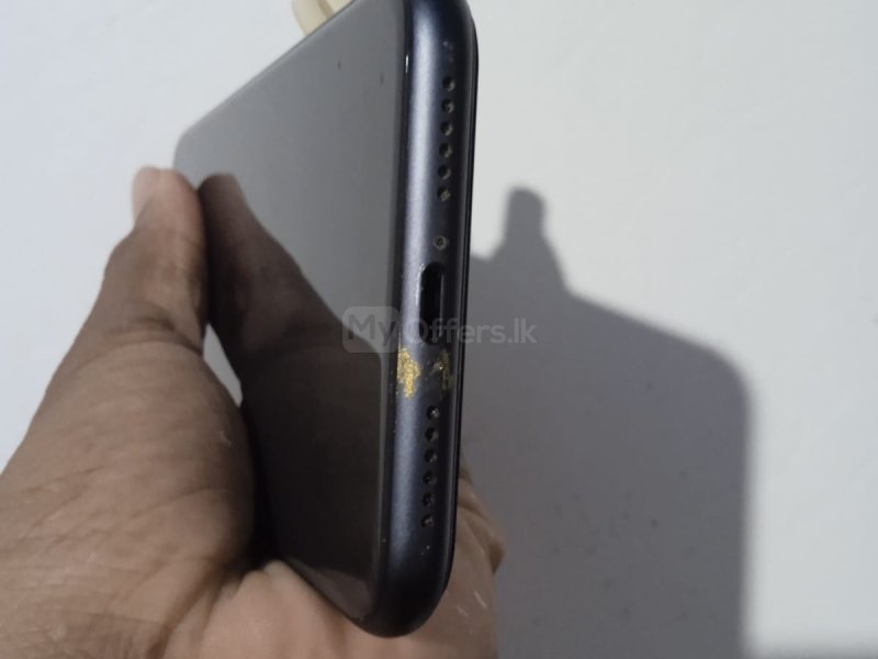 Iphone 11 (black)
   •Storage  128gb 
   •Original Battery health 94%
   •128GB storage✅ - Image 4