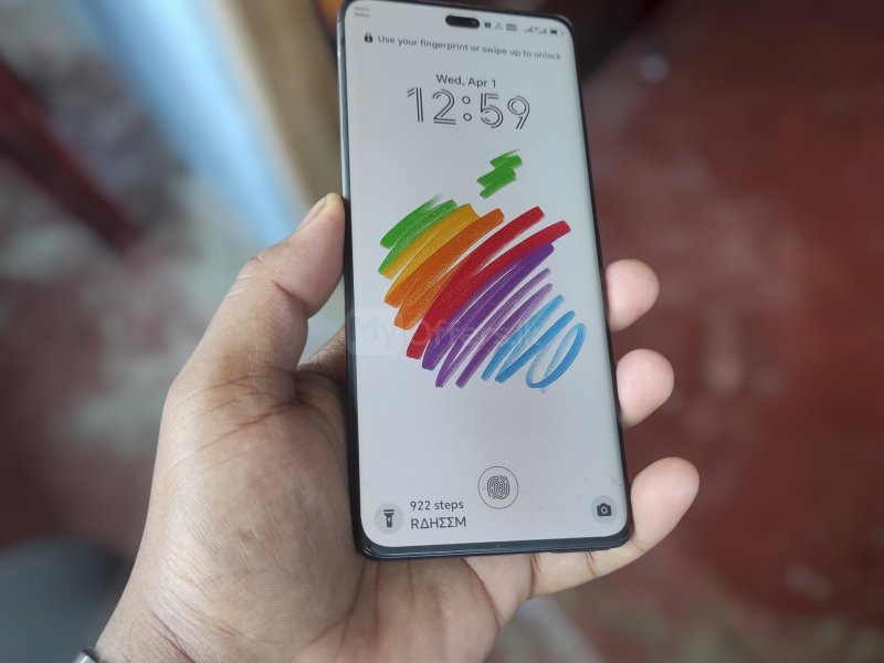 256GB/12GB
almost brand new
6 months used
warranty available 
battery 6600mah
💯