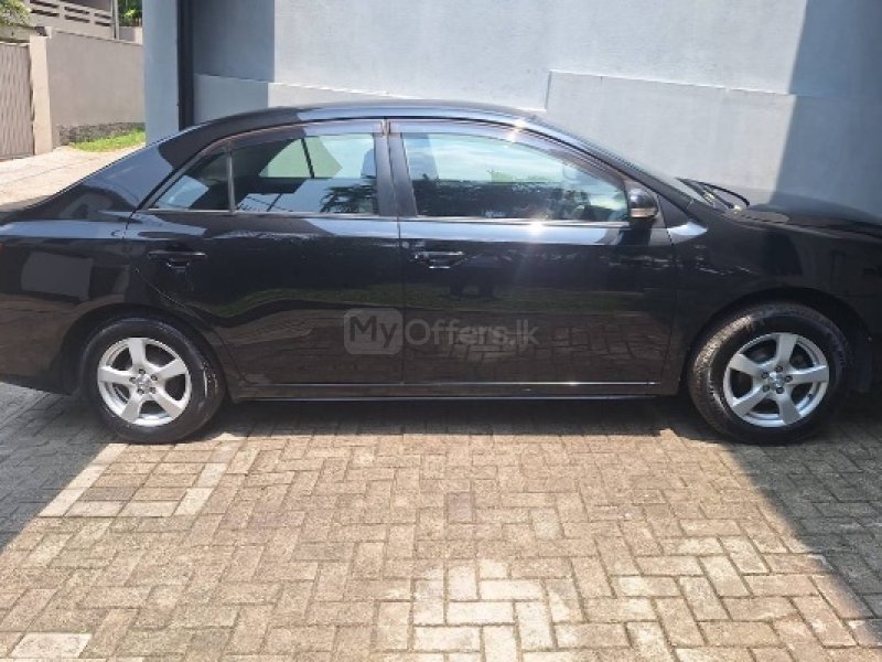 Toyota Allion NZT 260 for Rs.9,000,000 Negotiable
Year of manufacture 2008, Registered in 2010, Firs - Image 3