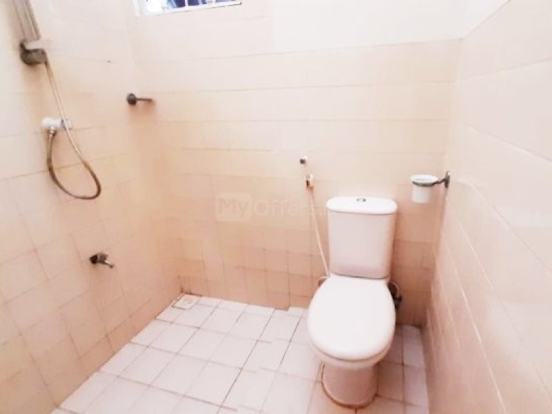 Single storied house in a cool and calm area at Nivasipura, Ekala.

Three bedrooms, Living area, Din - Image 3