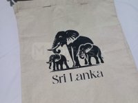 ඉතා හොදින් මසා නිමකල අමු රෙදි බෑග් ඕනම - Image 5